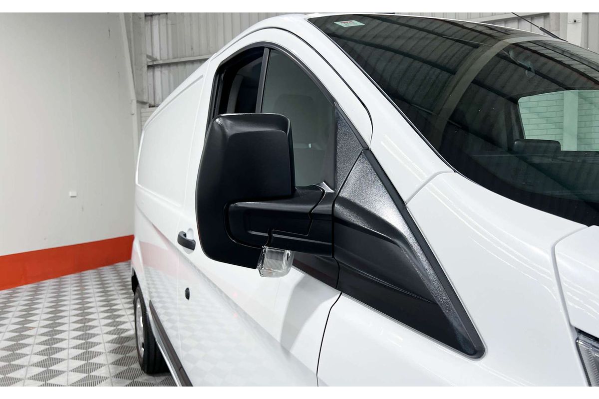 2018 Ford Transit Custom 300S VN SWB
