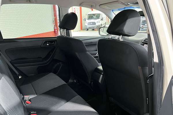 2017 Subaru Forester 2.5i-L S4