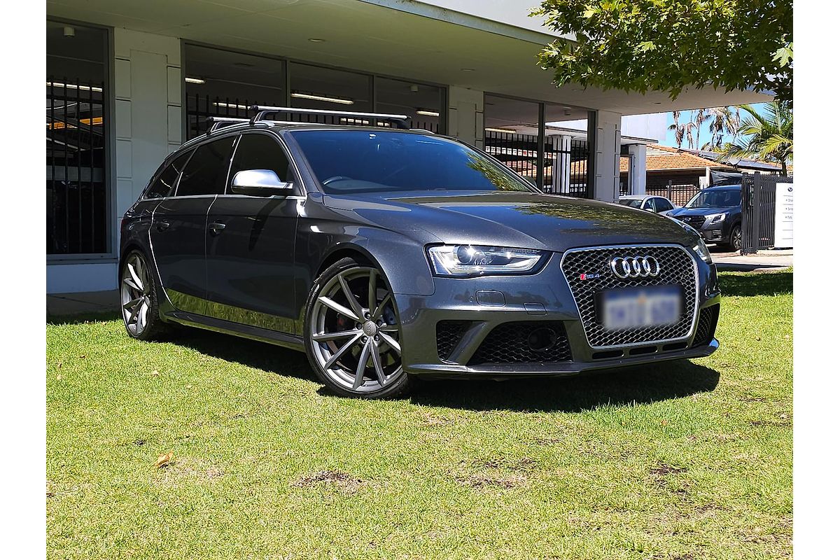 2013 Audi RS4 B8