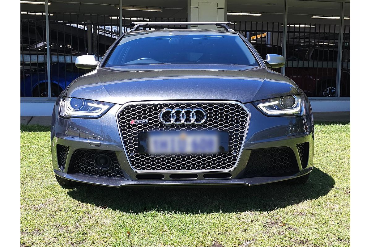 2013 Audi RS4 B8