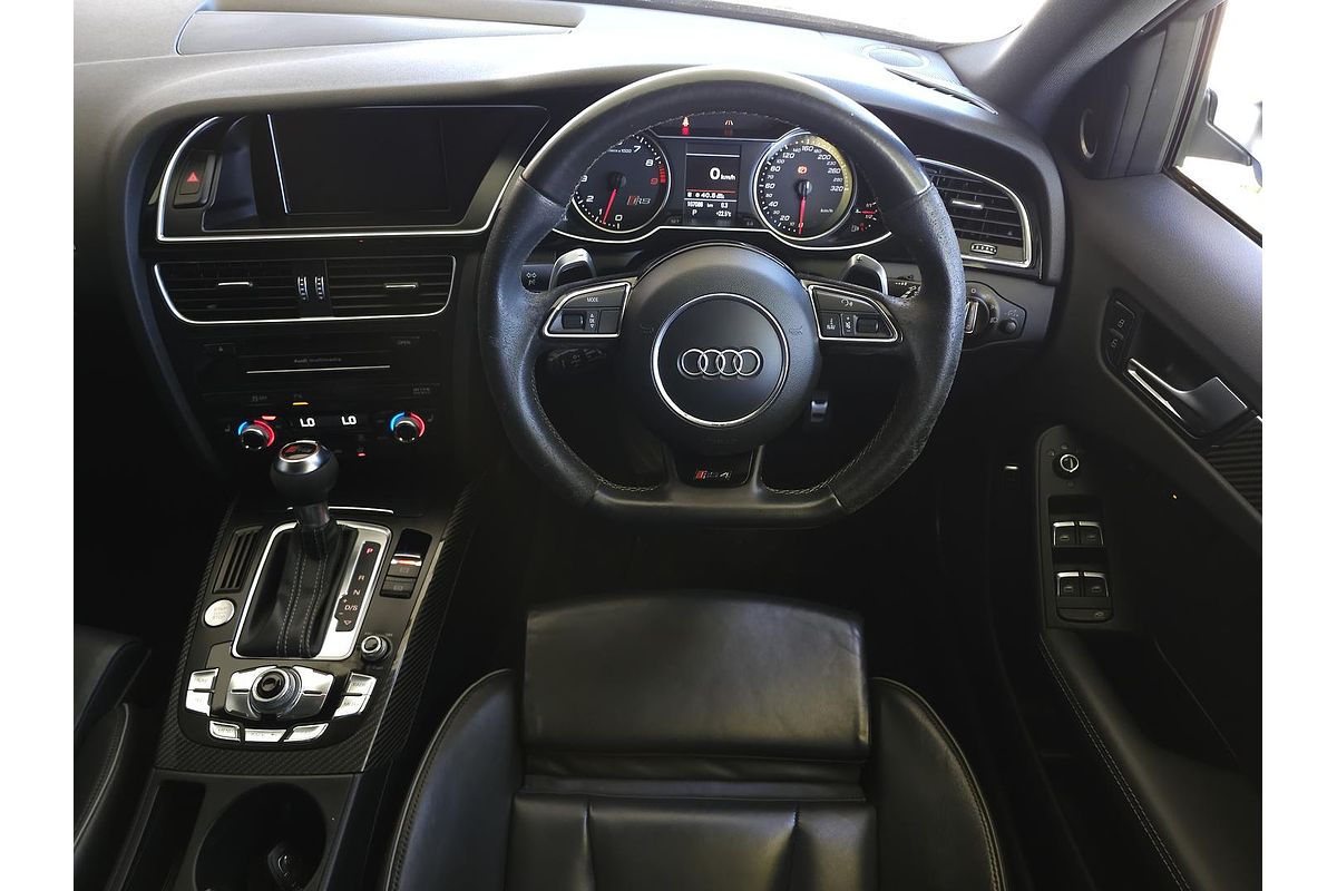 2013 Audi RS4 B8