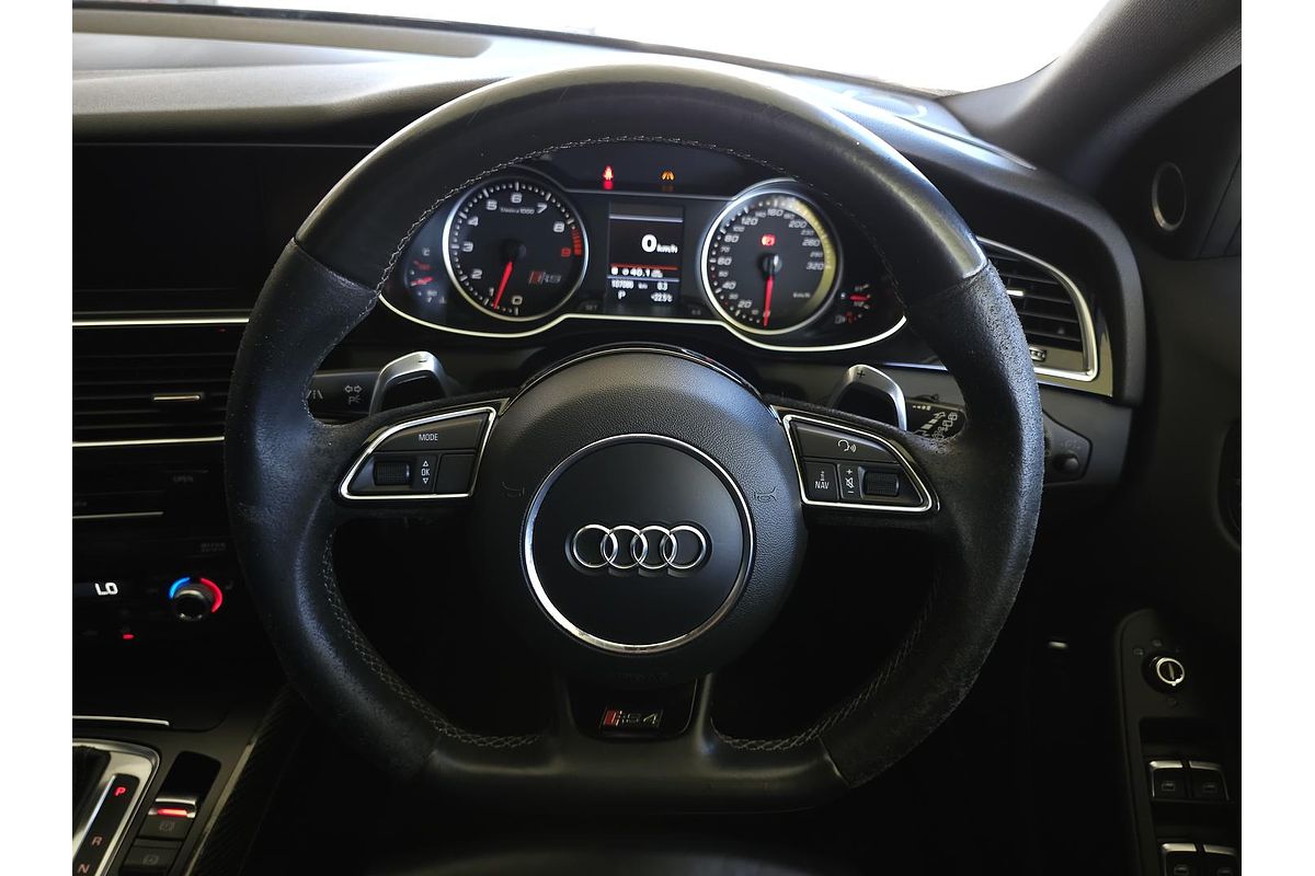 2013 Audi RS4 B8
