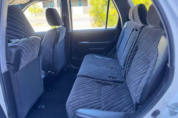 2003 Honda CR-V  RD