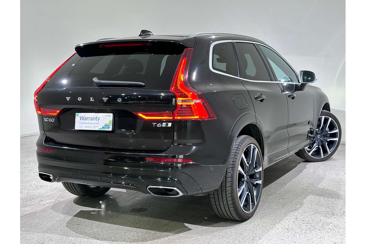 2017 Volvo XC60 T6 R-Design