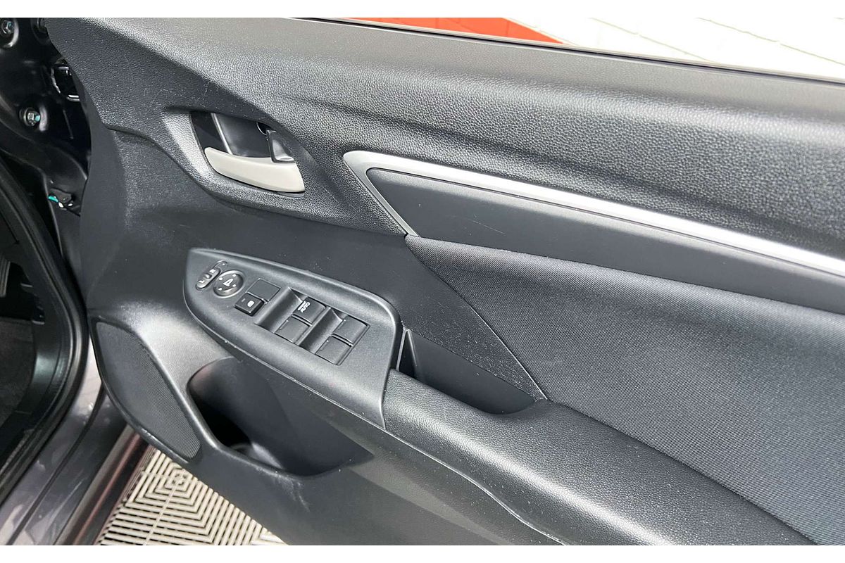2019 Honda Jazz VTi GF