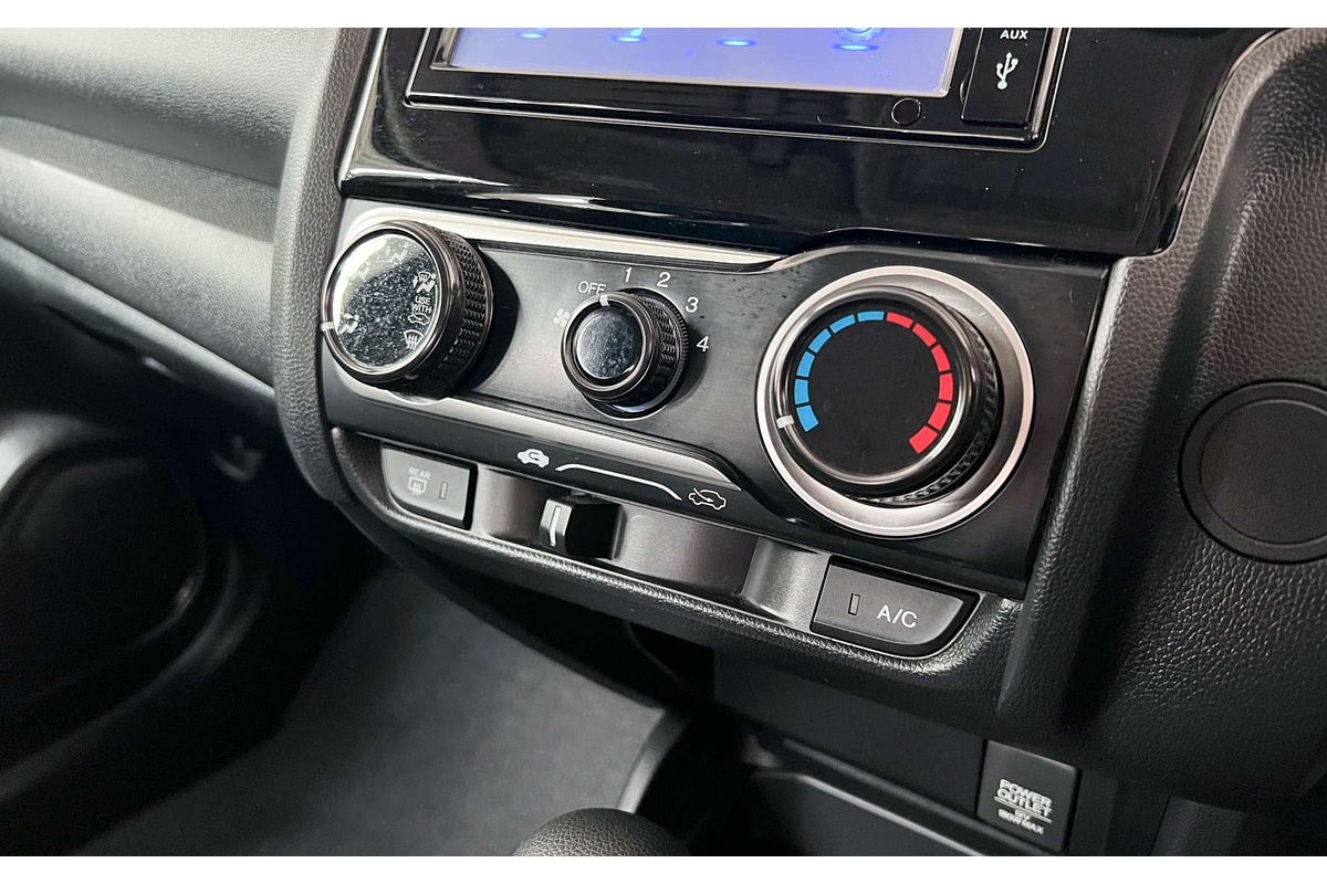 2019 Honda Jazz VTi GF