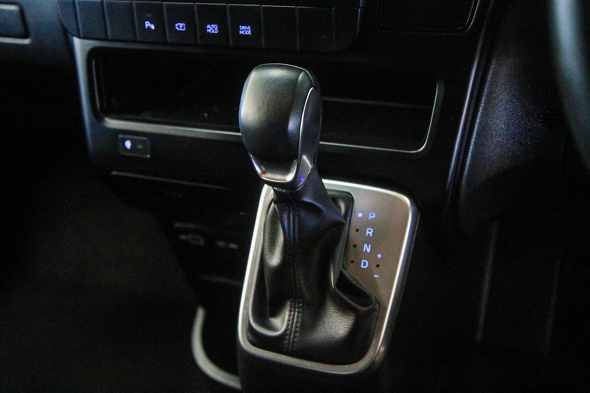 2021 Hyundai STARIA LOAD US4.V1