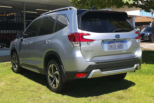 2024 Subaru Forester 2.5i-S S5
