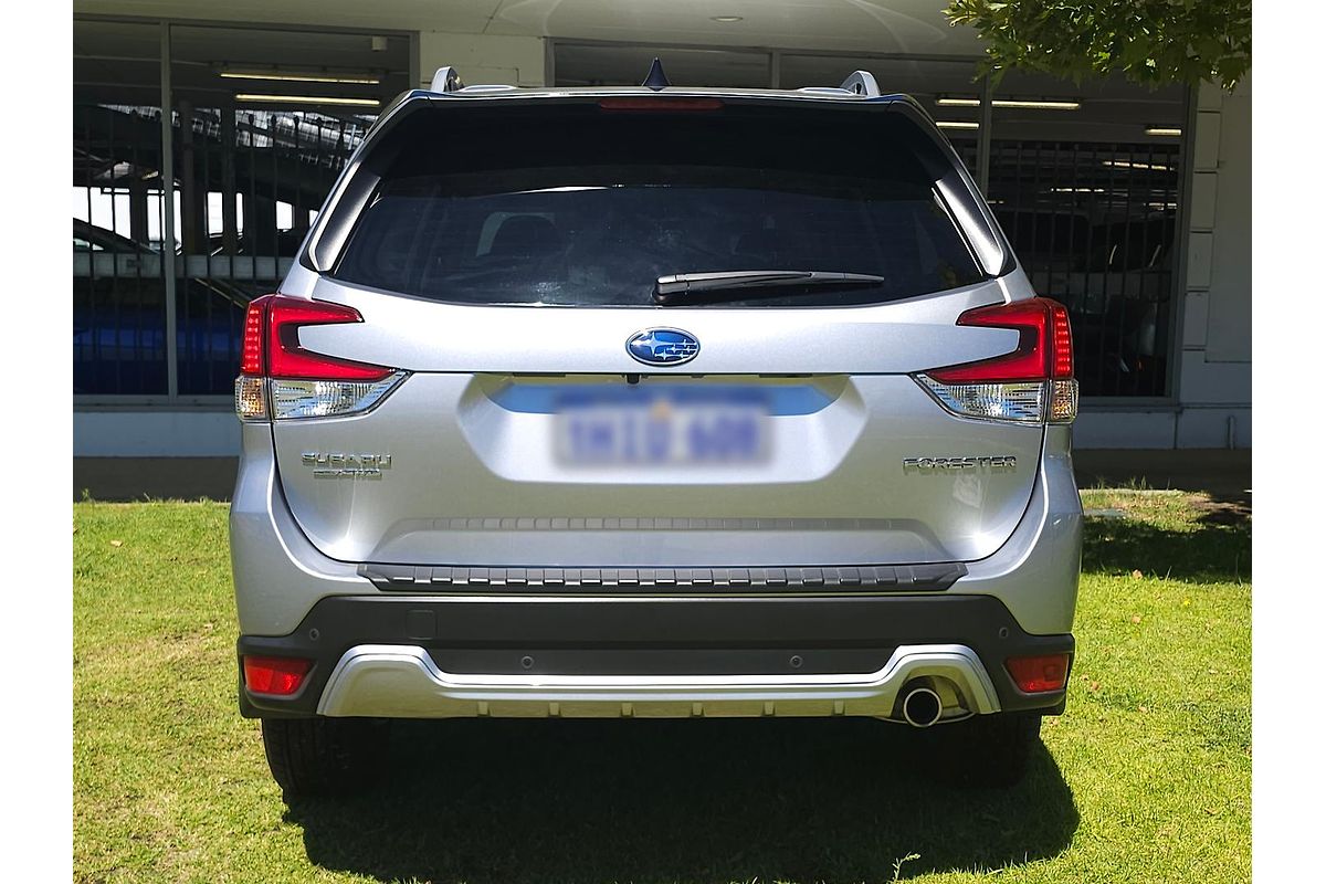 2024 Subaru Forester 2.5i-S S5