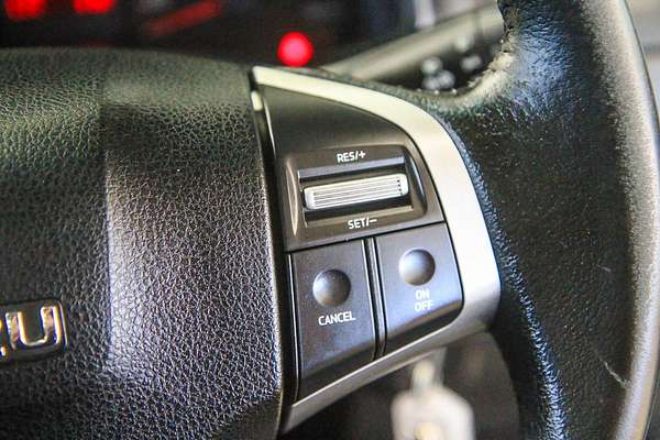 2014 Isuzu D-MAX SX Rear Wheel Drive