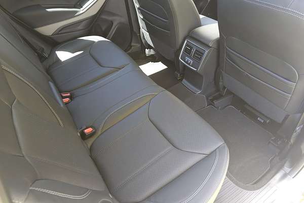 2024 Subaru Forester 2.5i-S S5