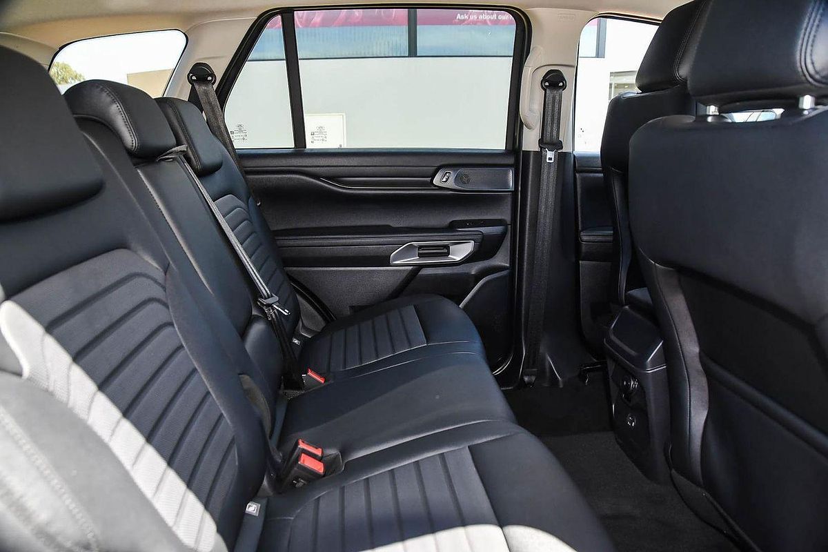 2024 Ford Everest Sport