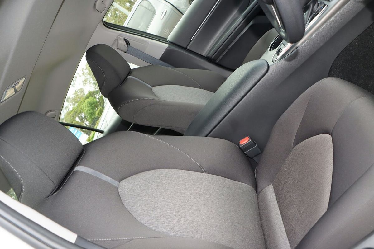 2024 Toyota Camry Ascent AXVA70R
