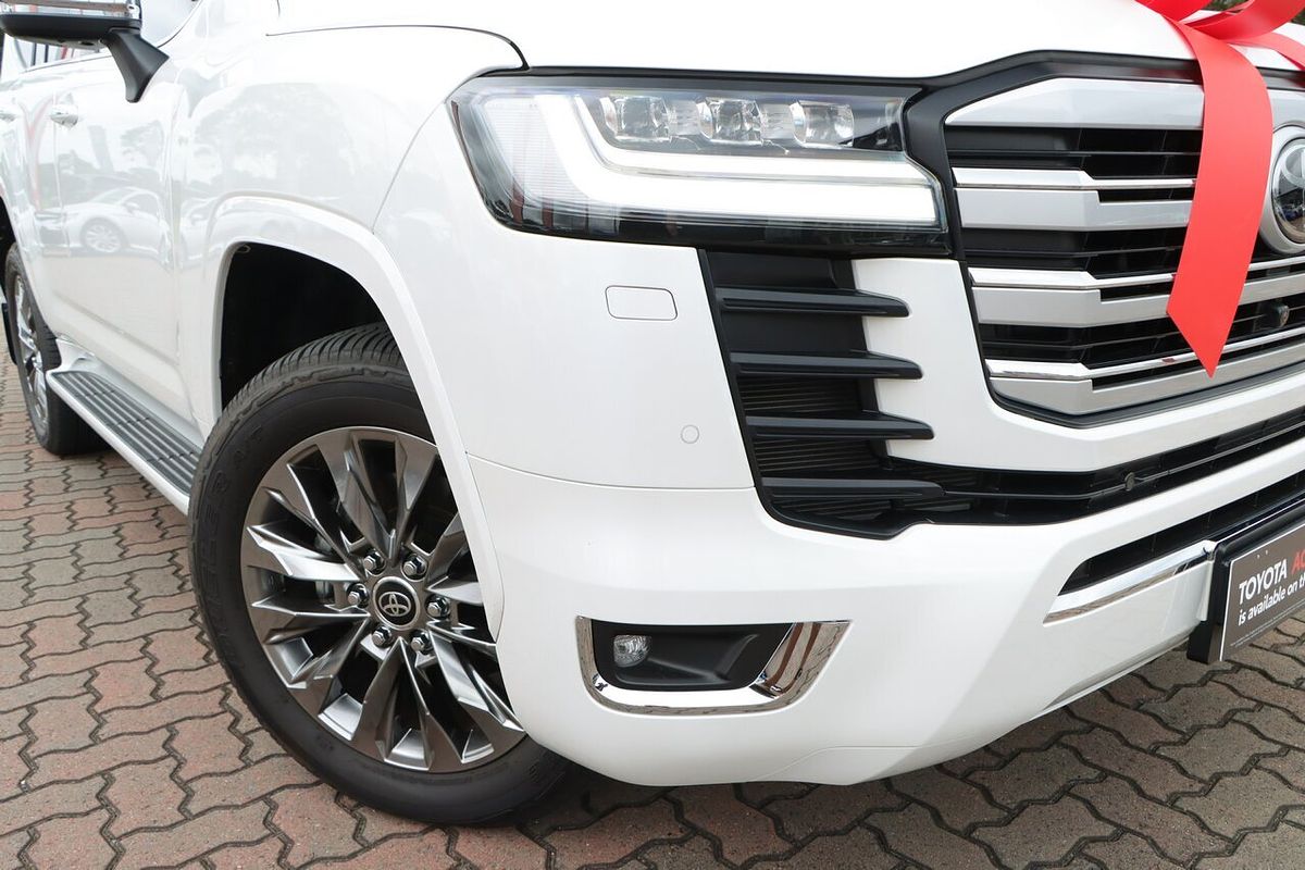 2023 Toyota Landcruiser Sahara ZX FJA300R