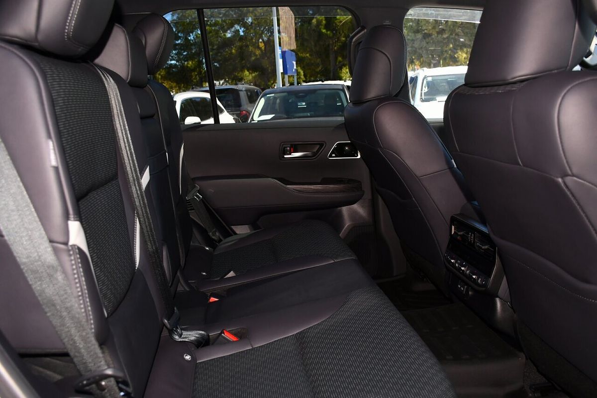2023 Toyota Landcruiser GR Sport FJA300R
