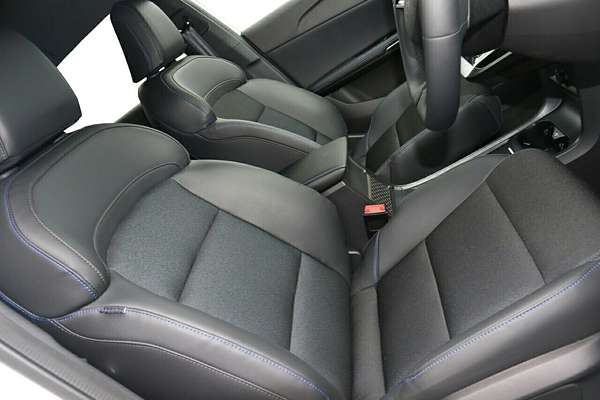 2025 MG MG4 Essence 64 150kW MEH32