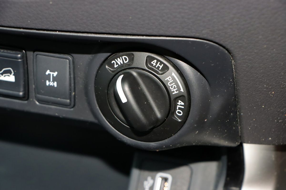 2020 Nissan Navara N-TREK Warrior D23 Series 4 4X4