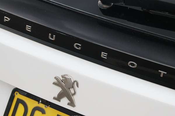 2021 Peugeot 2008 Allure P24