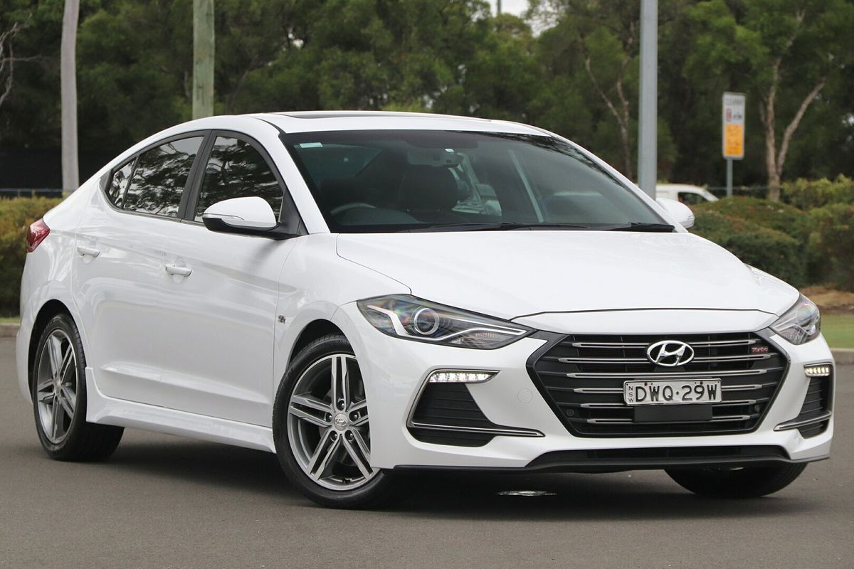 2018 Hyundai Elantra SR Turbo AD