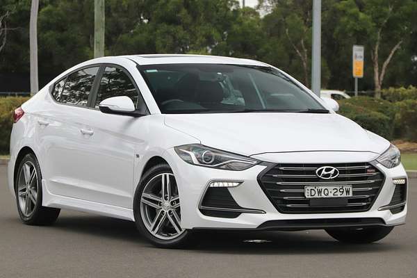 2018 Hyundai Elantra SR Turbo AD