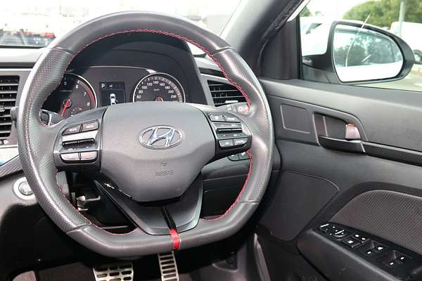 2018 Hyundai Elantra SR Turbo AD