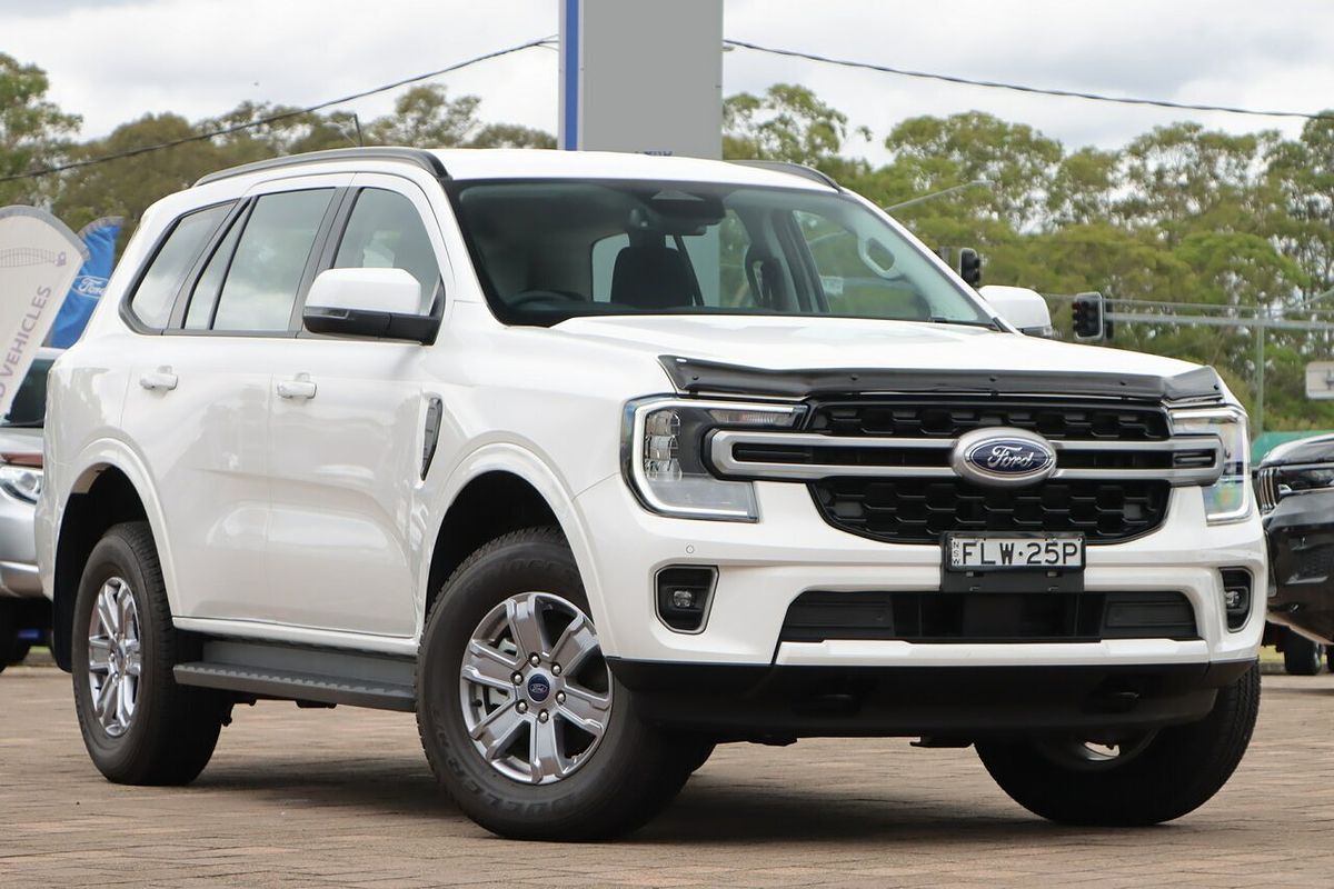 2024 Ford Everest Ambiente