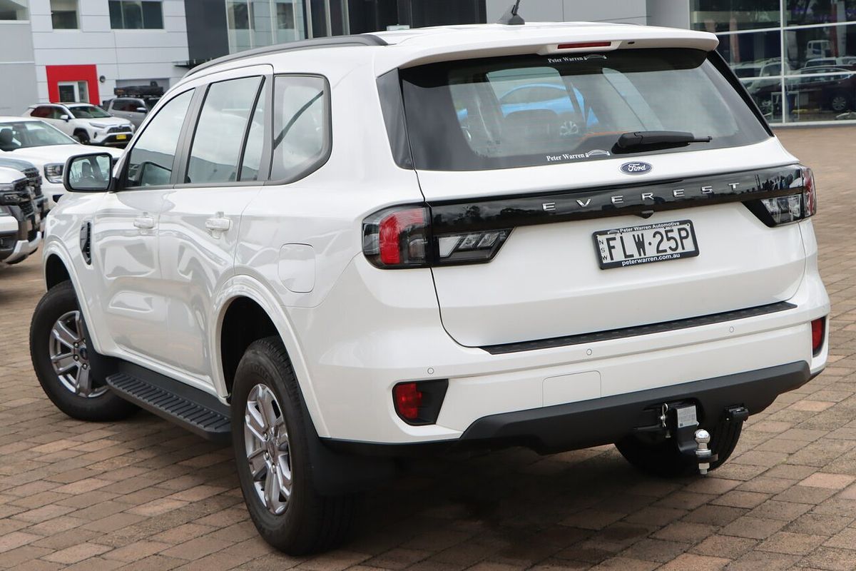 2024 Ford Everest Ambiente