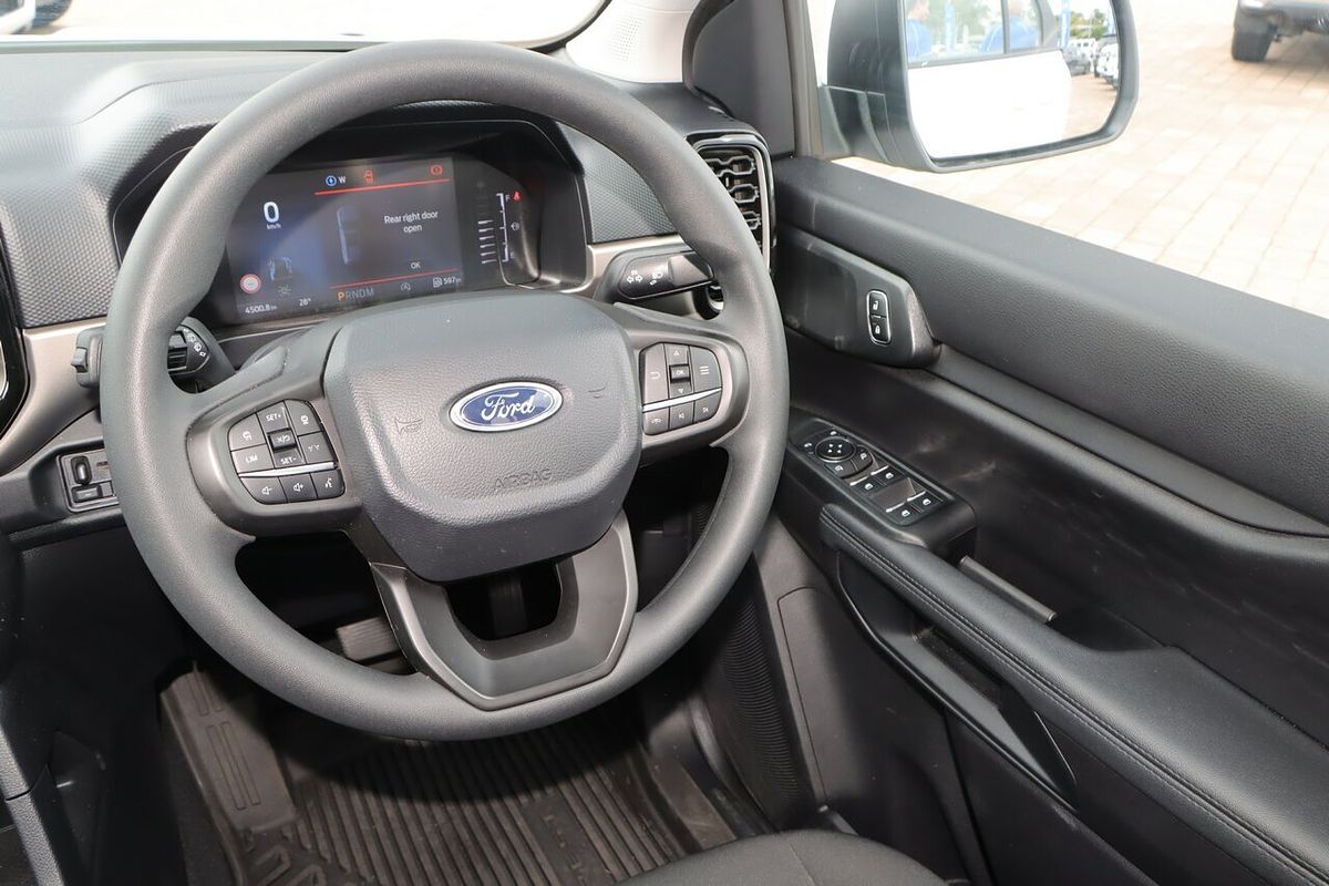 2024 Ford Everest Ambiente