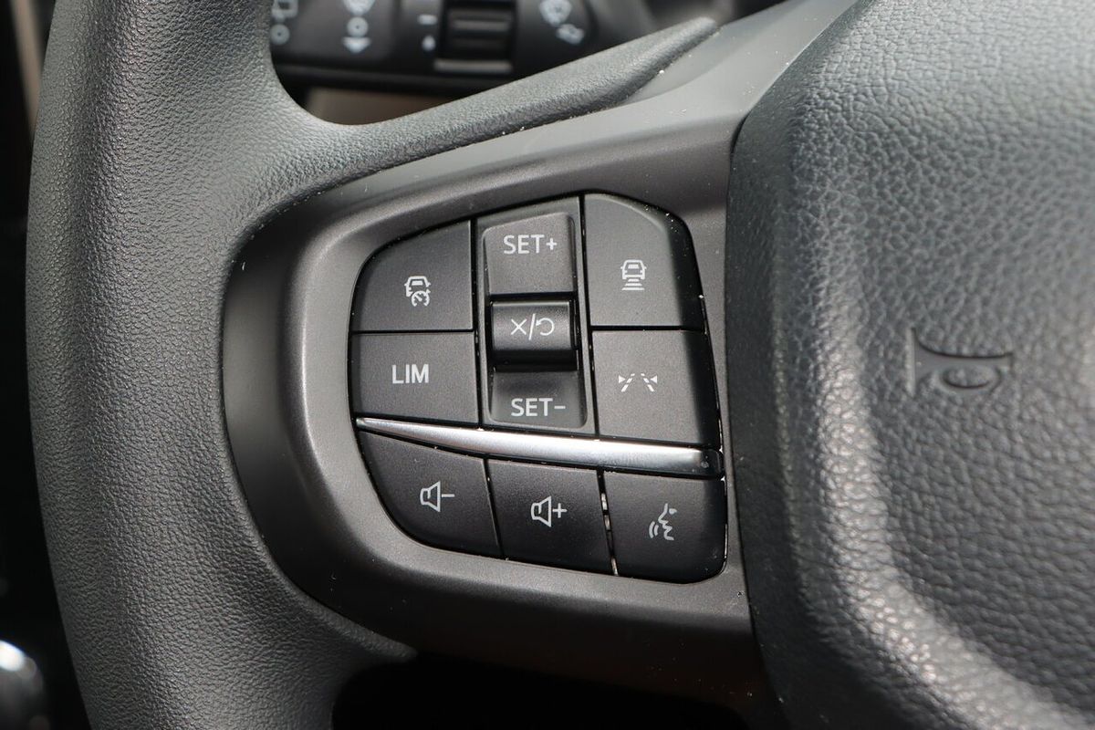 2024 Ford Everest Ambiente