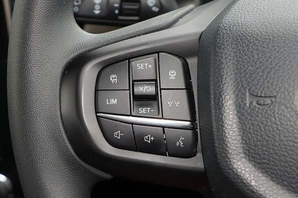 2024 Ford Everest Ambiente
