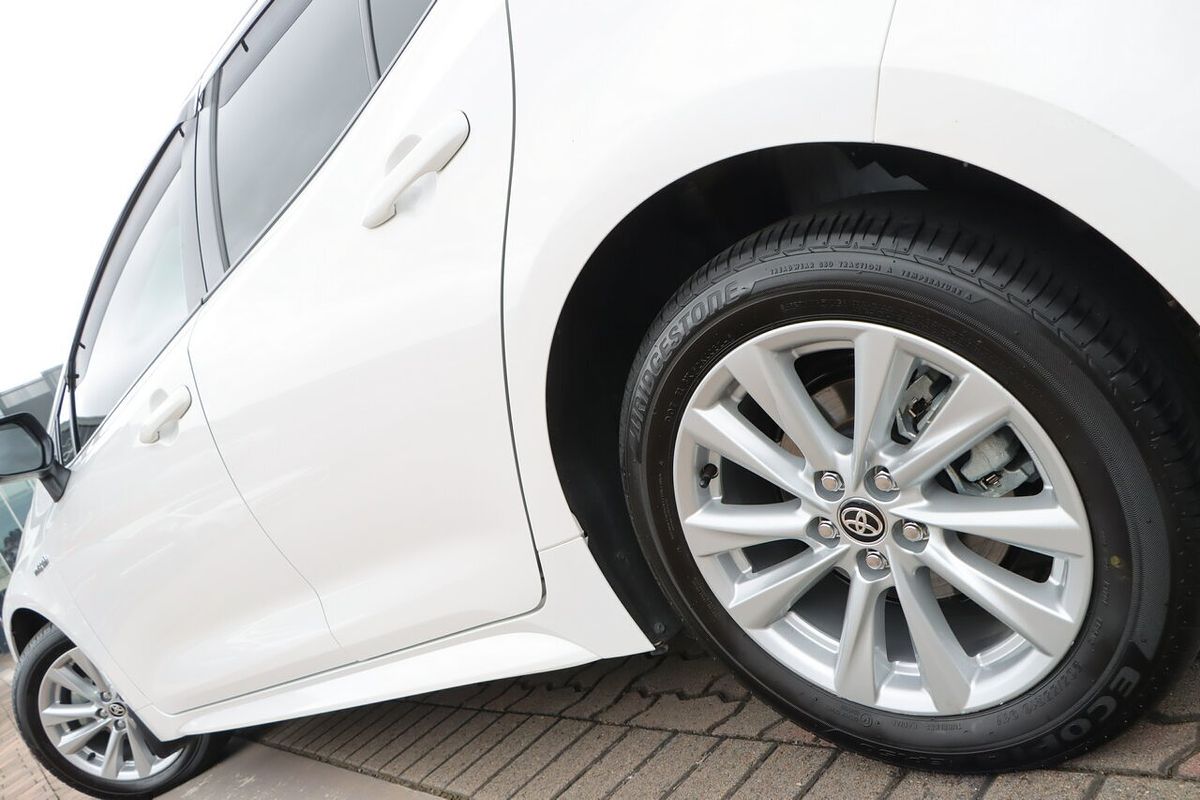 2024 Toyota Corolla Ascent Sport Hybrid ZWE219R