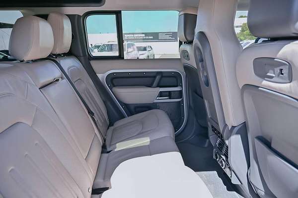 2020 Land Rover Defender 110 D240 SE L663