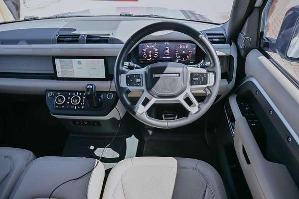2020 Land Rover Defender 110 D240 SE L663