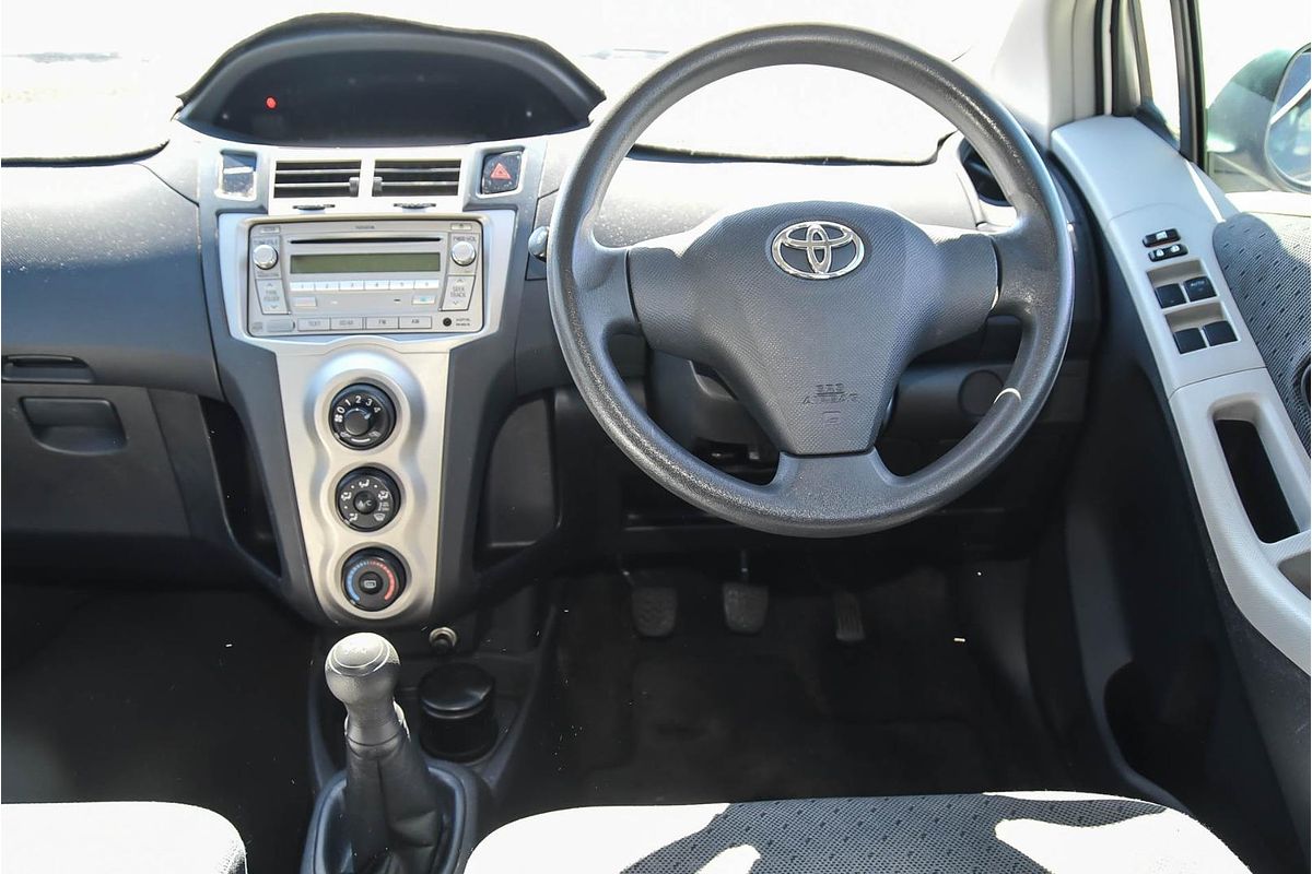 2010 Toyota Yaris YR NCP90R
