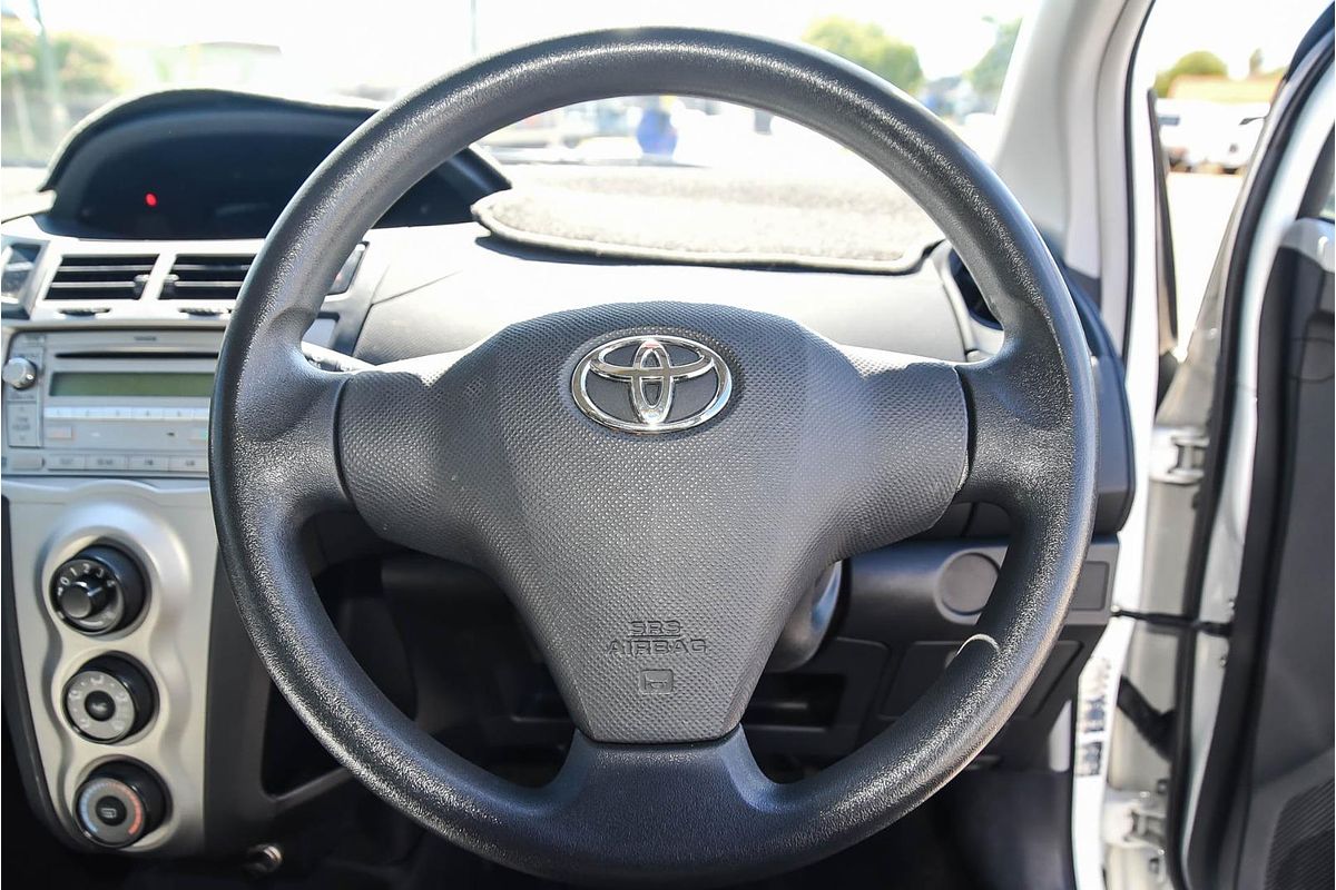 2010 Toyota Yaris YR NCP90R