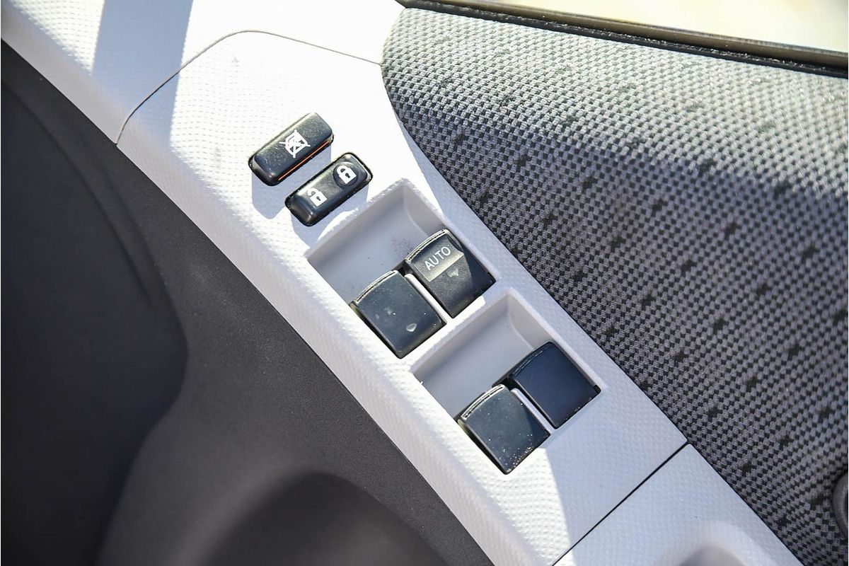 2010 Toyota Yaris YR NCP90R