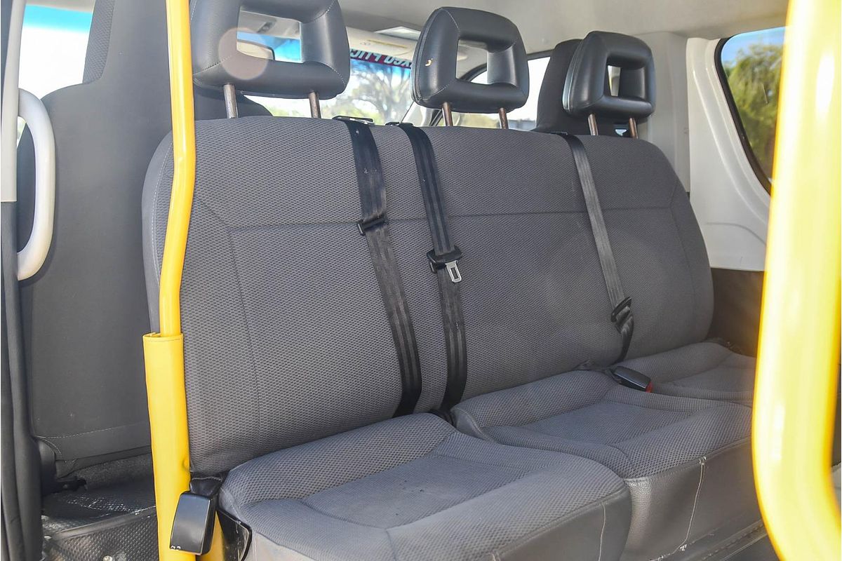 2014 Toyota Hiace Commuter TRH223R