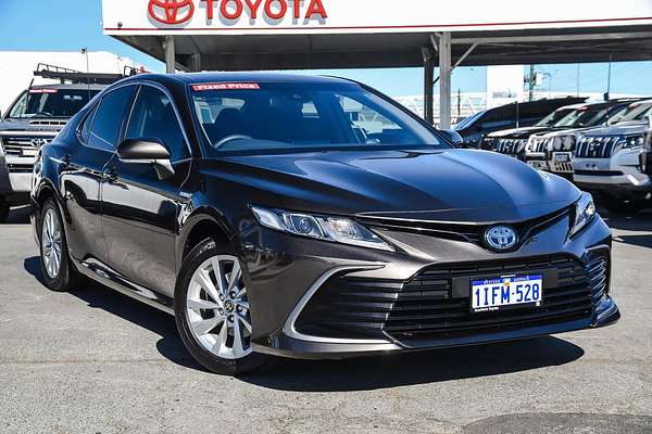 2024 Toyota Camry Ascent AXVH70R