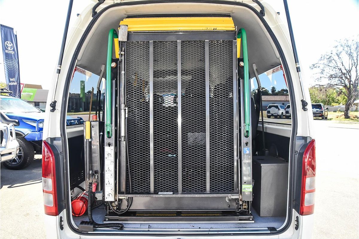 2014 Toyota Hiace Commuter TRH223R