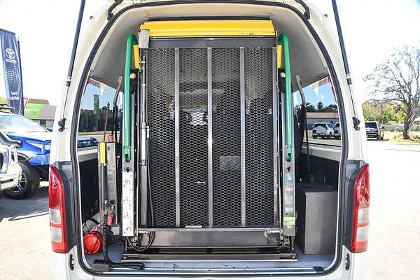 2014 Toyota Hiace Commuter TRH223R