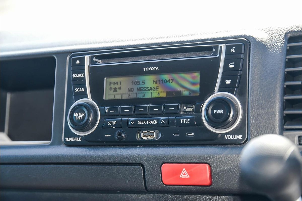 2014 Toyota Hiace Commuter TRH223R