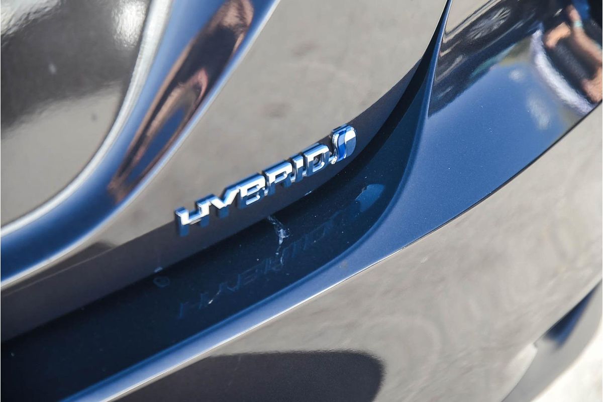 2024 Toyota Camry Ascent AXVH70R