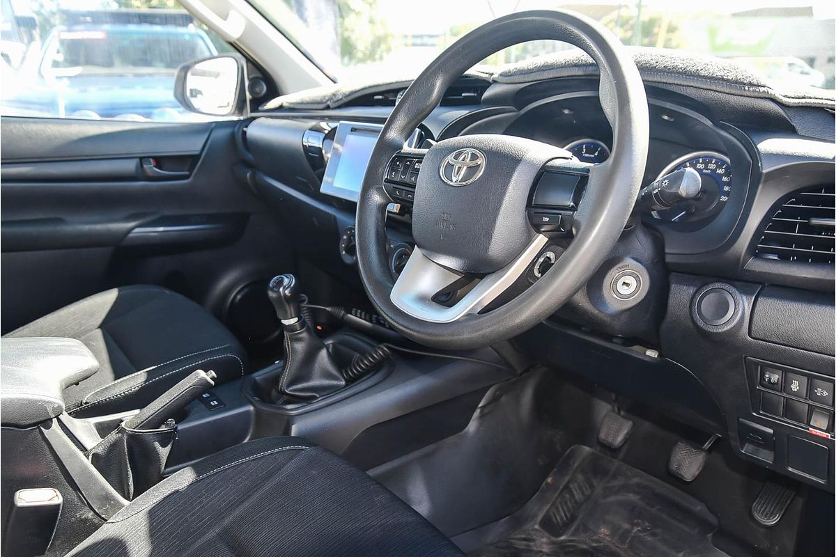 2018 Toyota Hilux SR GUN126R 4X4