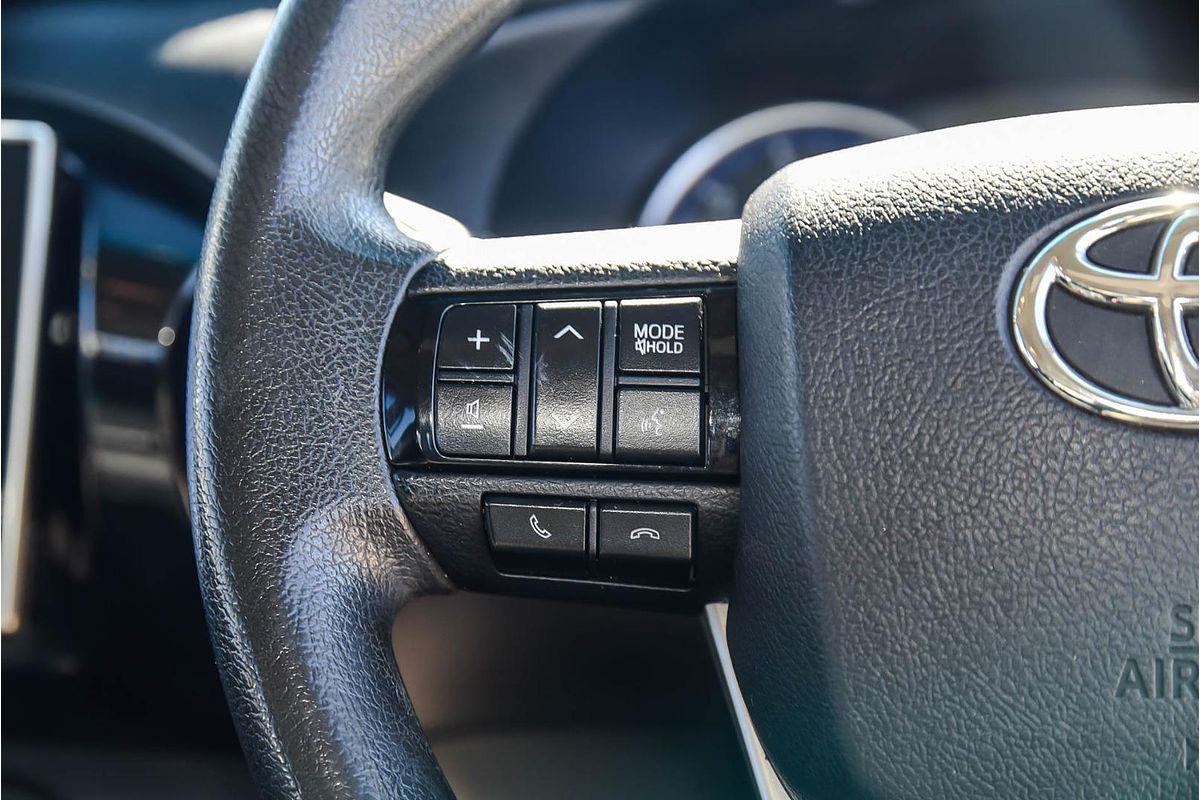 2018 Toyota Hilux SR GUN126R 4X4