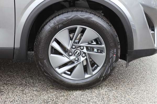 2025 Nissan QASHQAI ST J12