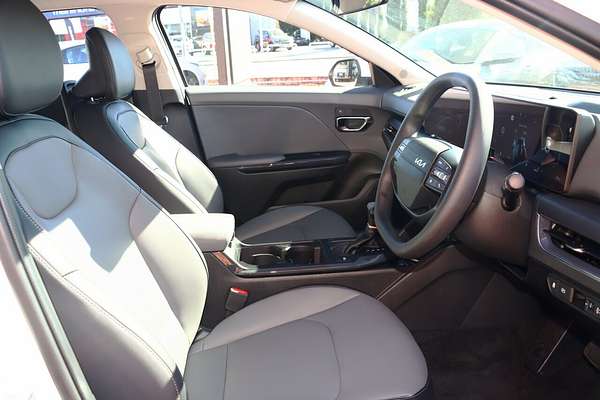 2025 Kia K4 Sport+ CL4m