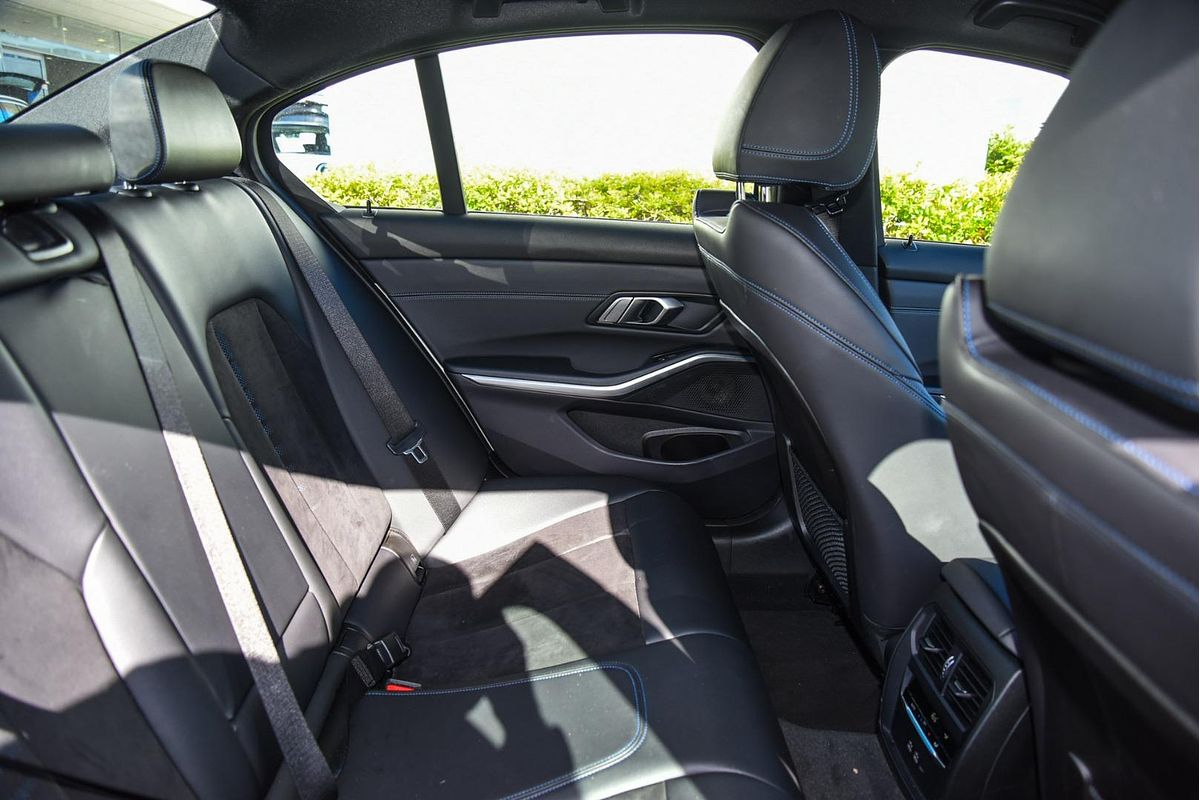 2021 BMW 3 Series 320i M Sport G20