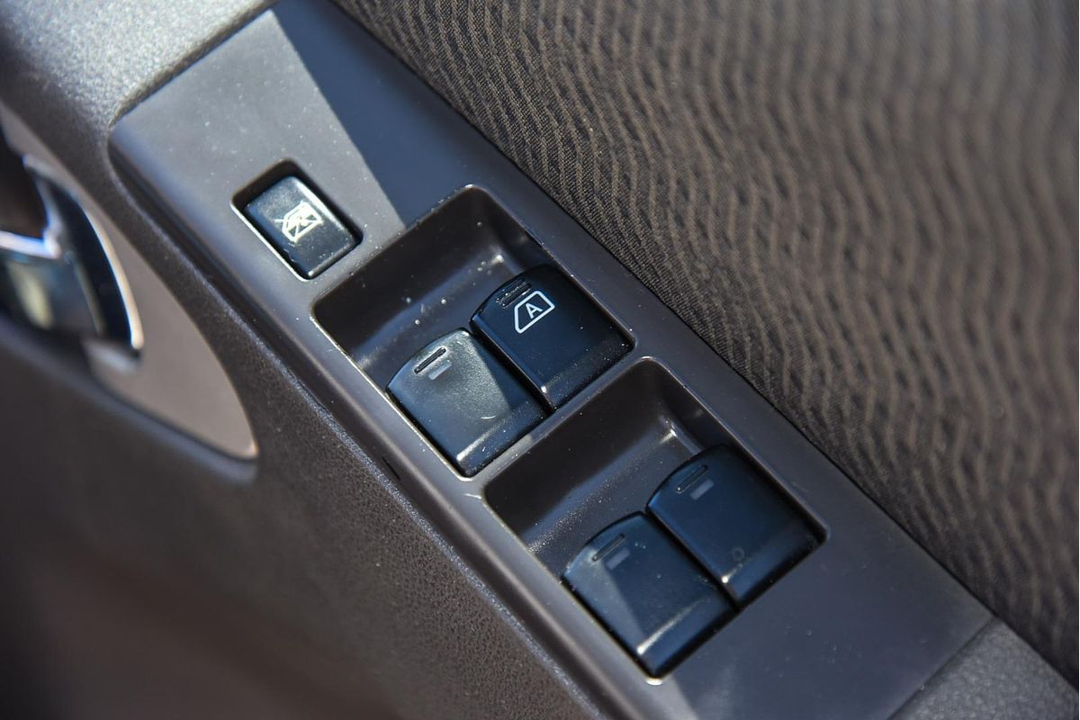 2013 Nissan Navara ST D40 Series 6 4X4