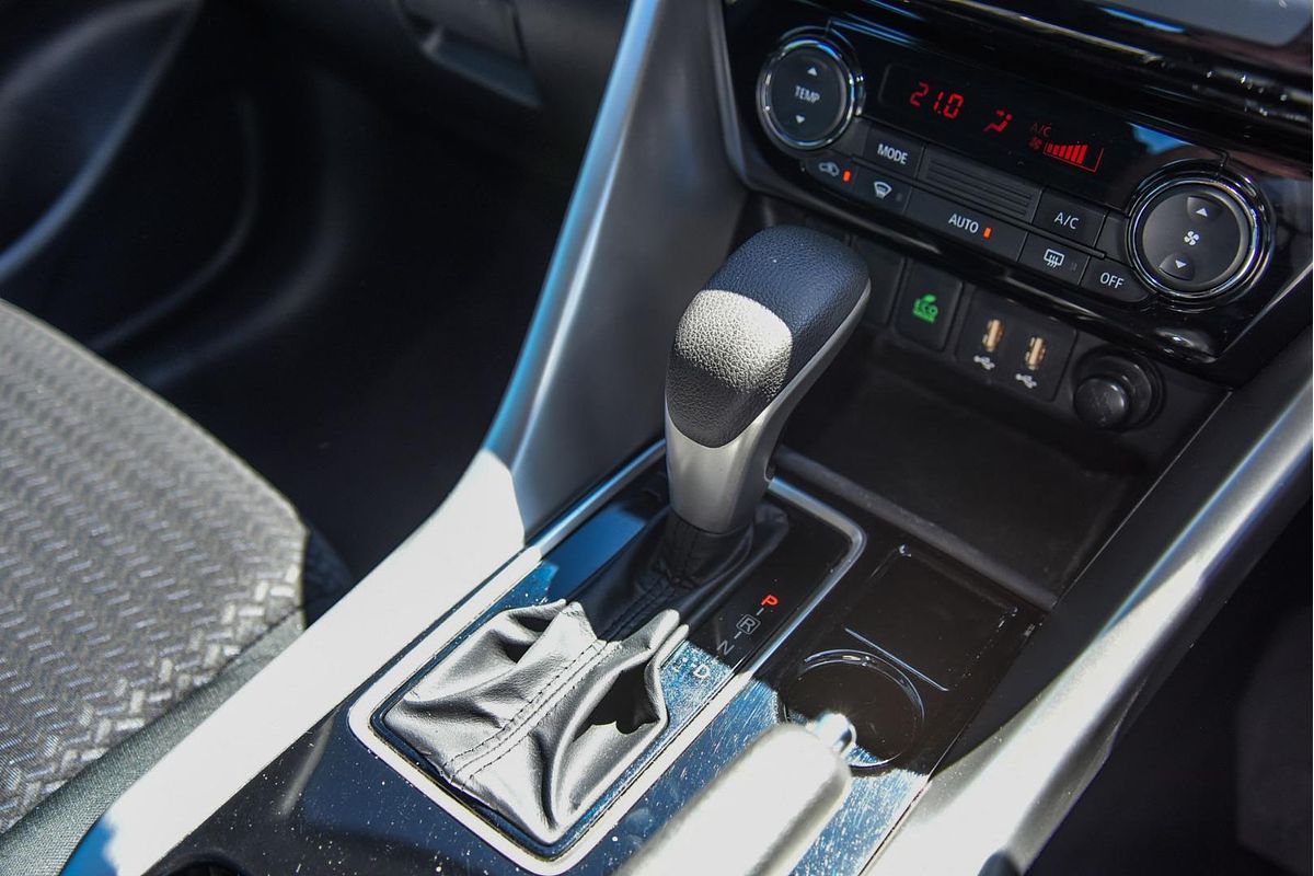 2023 Mitsubishi Eclipse Cross ES YB