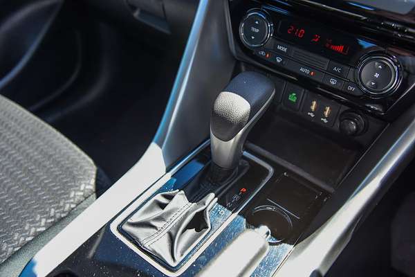 2023 Mitsubishi Eclipse Cross ES YB